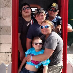 Meet your Posher, Robert